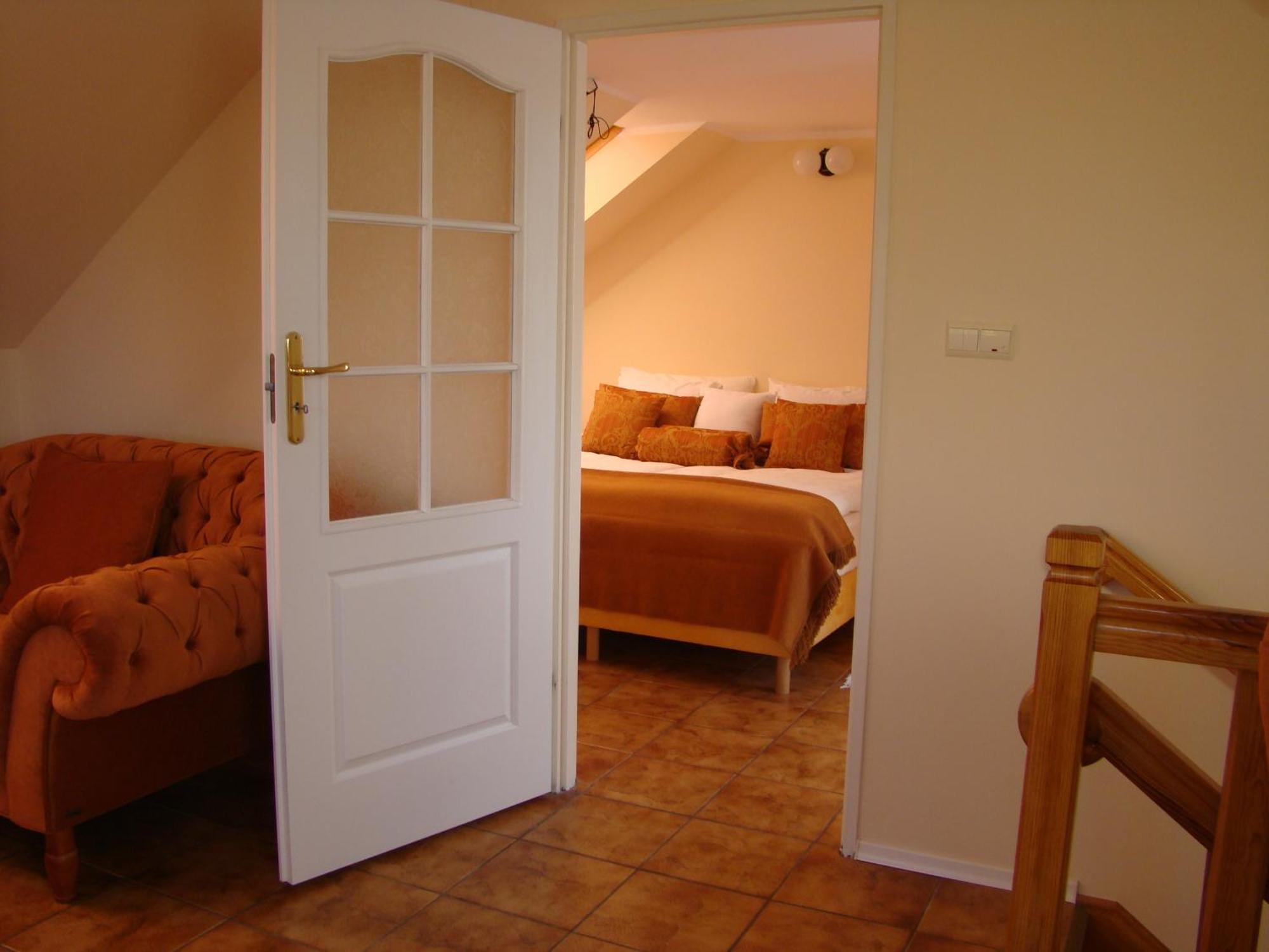 Bobrowa Dolina Bed & Breakfast Ryn  Bilik gambar